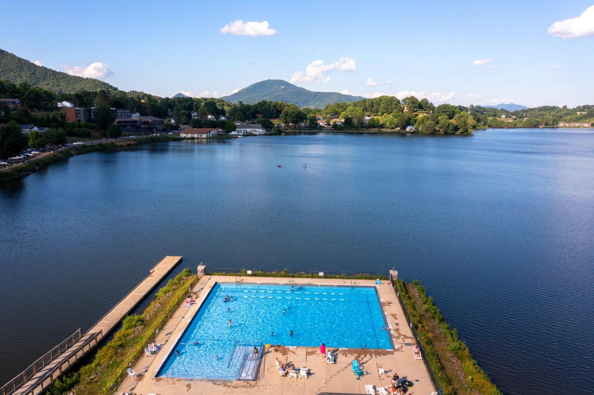 Mountain Peace II Apartment Lake Junaluska Exterior photo